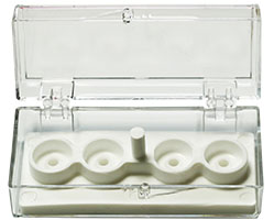 EM-Tec SJ5 clear styrene storage box for 4 x  Ø12.2mm JEOL cylinder stubs